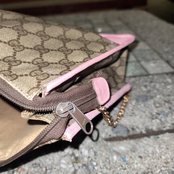 Gucci GG Supreme Interlocking  Clutch  Toiletry Crossbody Bag Authentic Vintage - Picture 15 of 16